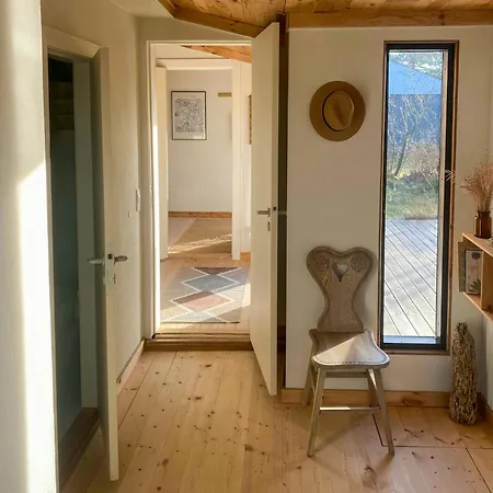 Feriehus Charming Summer House With Wild Garden On Lolland *